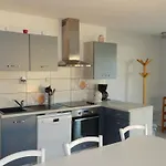 Calme Avec Terrasse Pres De Gerardmer - Fr-1-589-158 *