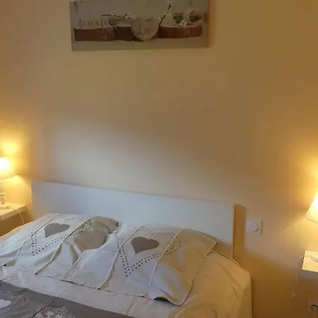 Daire Calme Avec Terrasse Pres De Gerardmer - Fr-1-589-158 Le Tholy